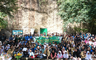 Rektor UNPAR dan Pusat Studi i-Sustain Bersama Komunitas Lentera adakan Kegiatan Berbagi Berkah Ramadhan 1446 H di Kawasan Taman Hutan Raya Ir. Juanda Bandung